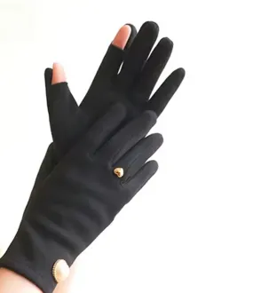 Dainty Pearl Gloves