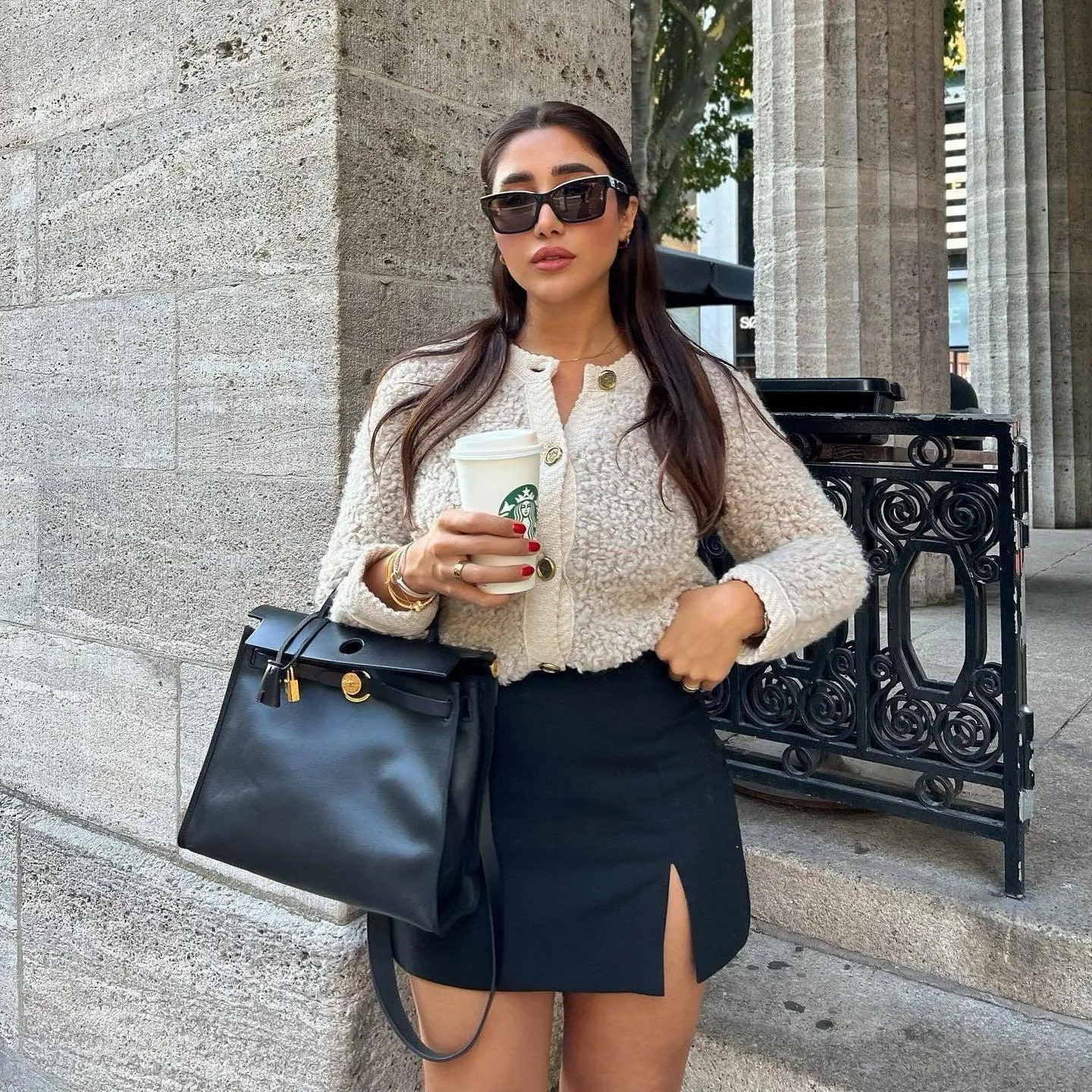 Ladies Chic Round Neck Long Sleeves Knit Jacket B62822